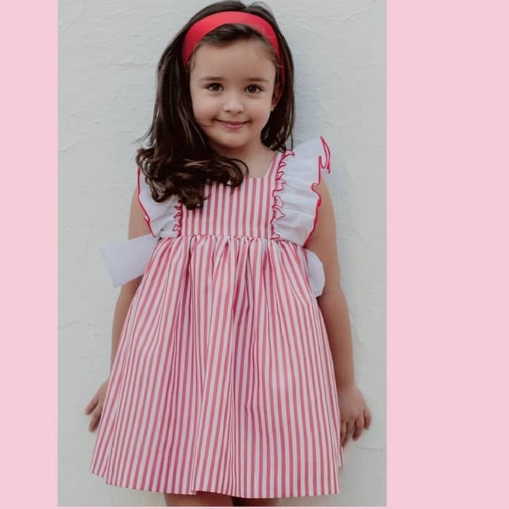 Baja Costura Girl red/white stripes. Size 6Y.